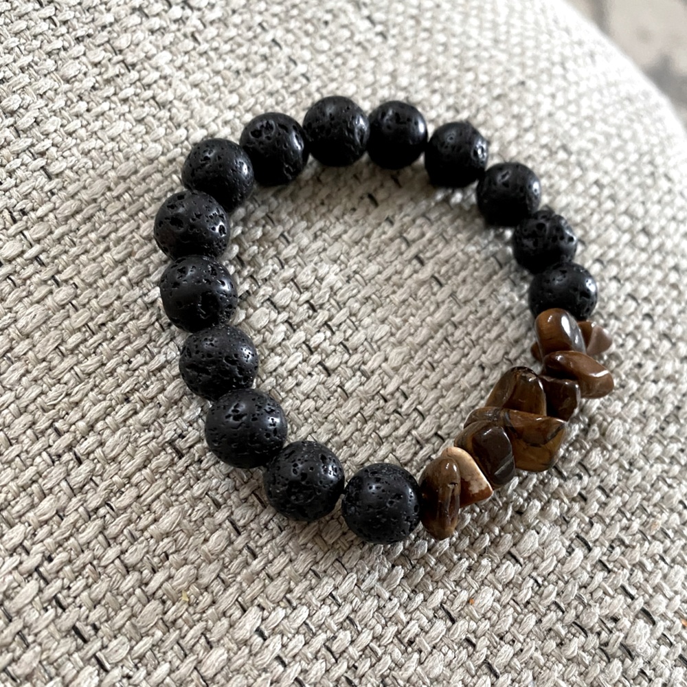 Lava stone tiger eye diffuser bracelet